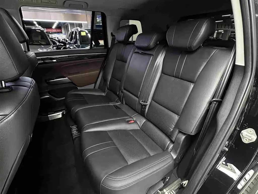 GAC Trumpchi Trumpchi GS8 2017 2017 320T AWD Luxury Smart Connect (7-Seater)
