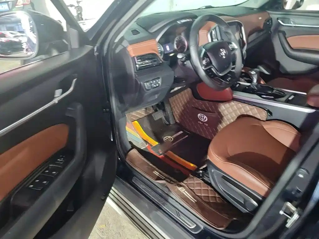 Zhonghua V6 2018 2018 1.5T Automatic Premium