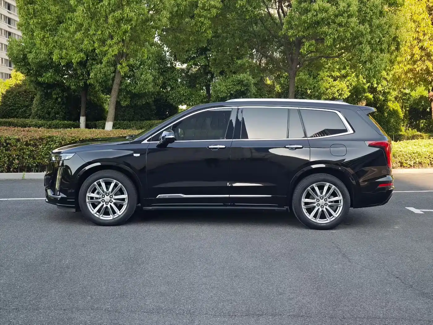 Cadillac XT6 2021 28T 6-Seater Luxury фото 4