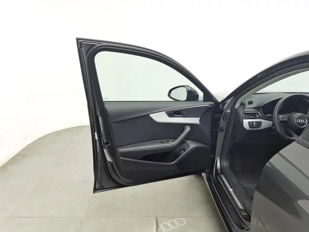 Audi A4L, миниатюра 8