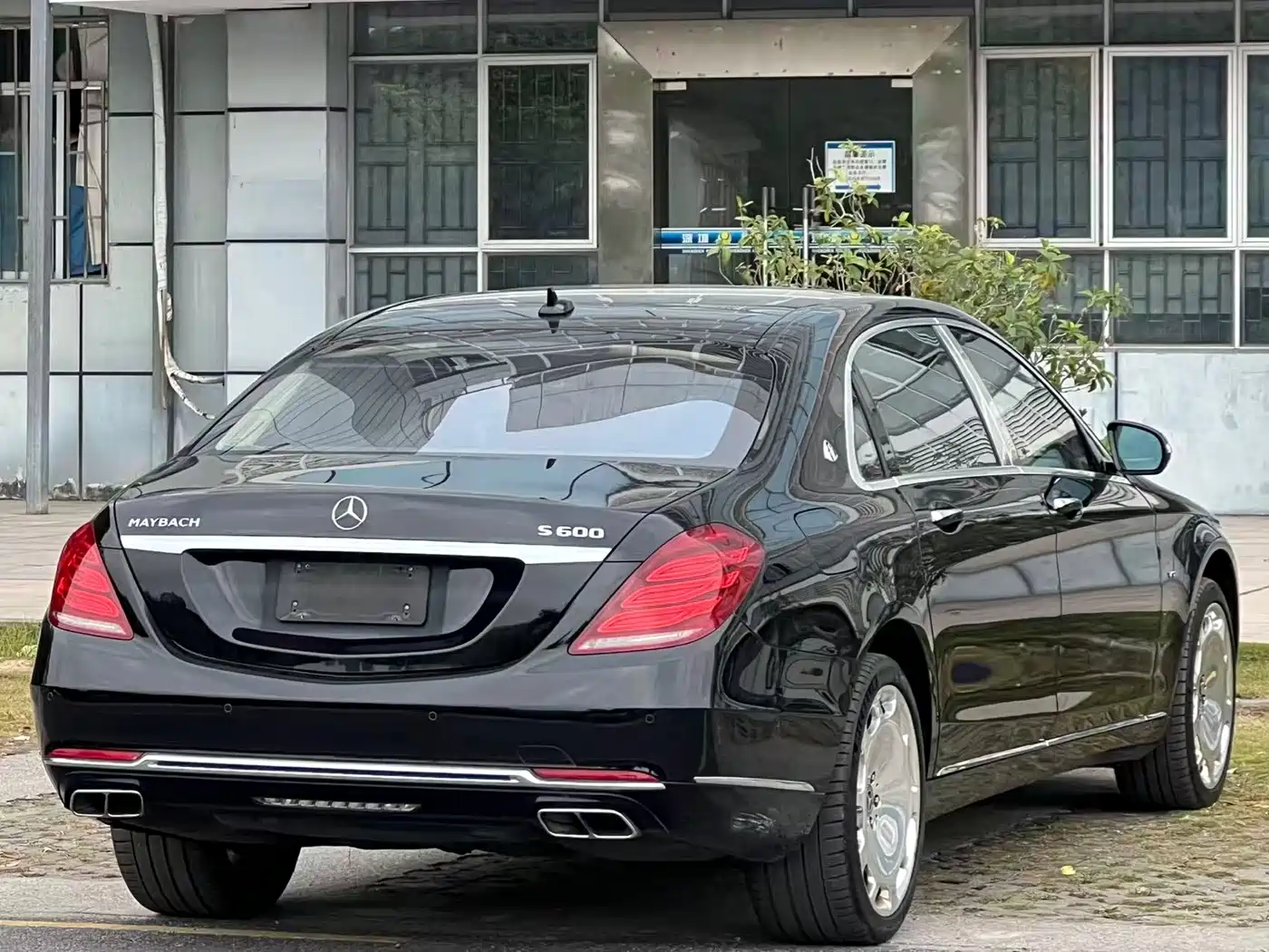 MERCEDES-BENZ MAYBACH S CLASS