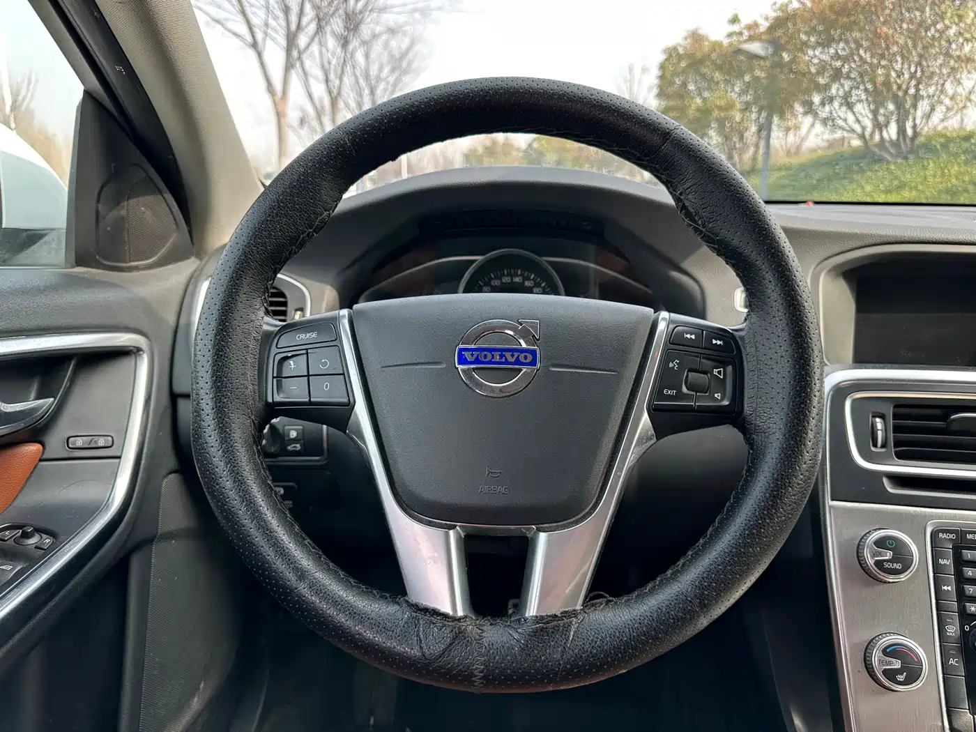 Volvo S60 2015 S60L 2.0T Smart Vision фото 7