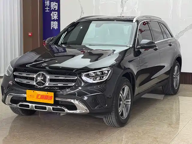 MERCEDES-BENZ GLC