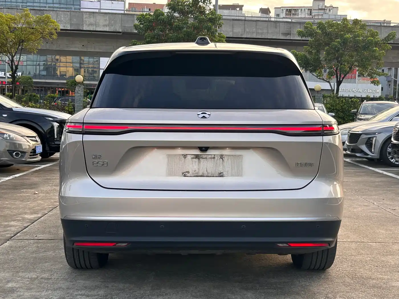 Фото 5 - NIO ES8
