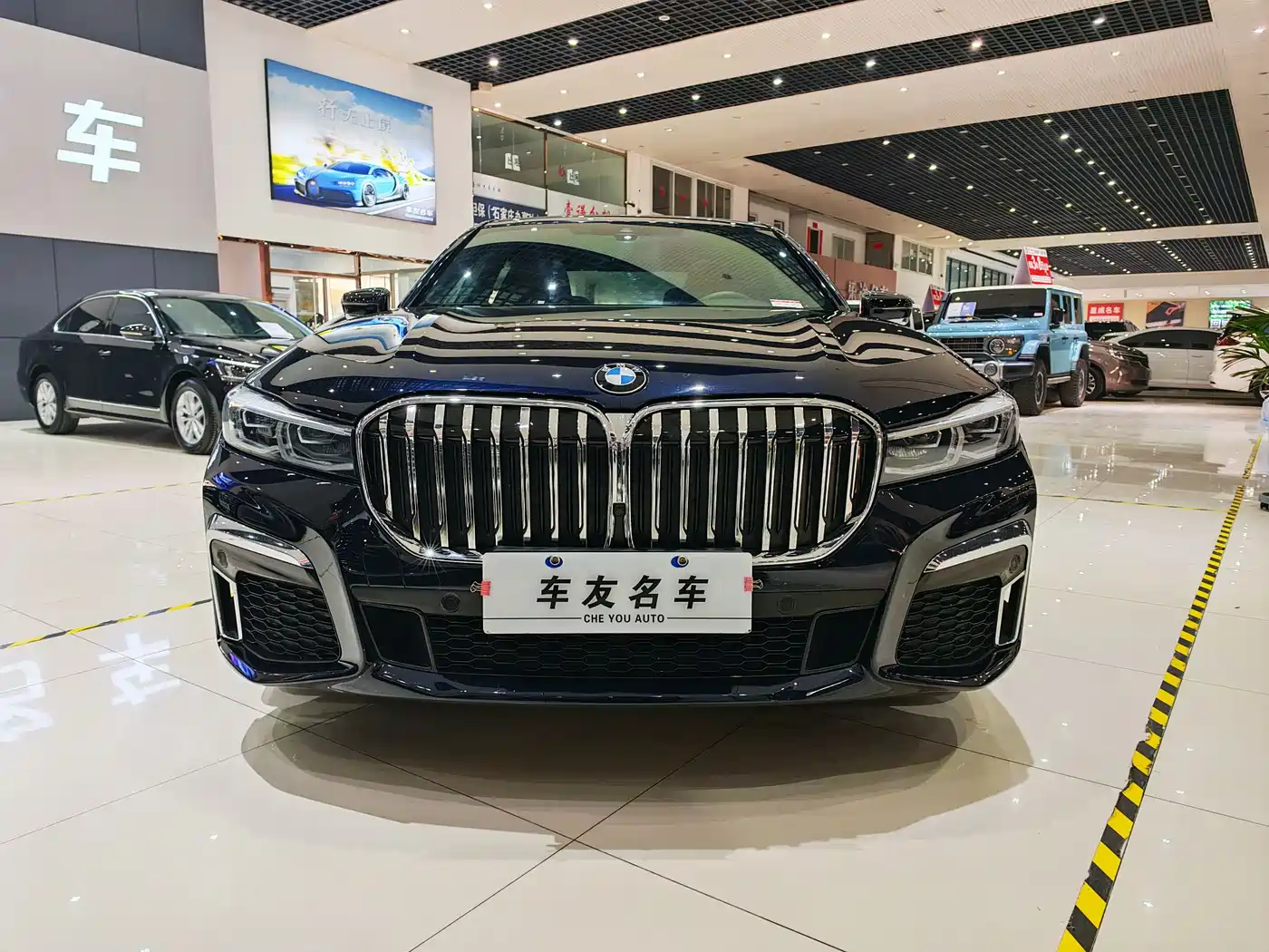 BMW 7 Series 2019 730Li M Sport Package фото 3