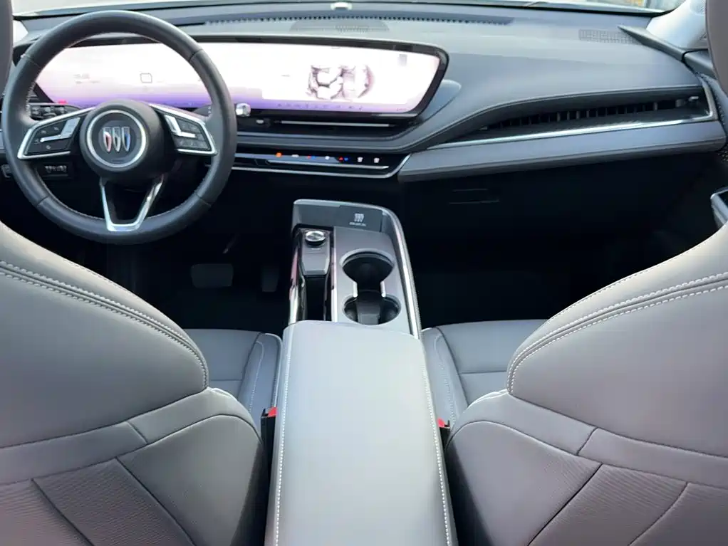 Buick E5 2025 2025 Model 620KM Premium Edition