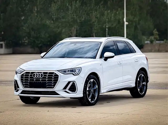 Audi Q3 2022 35 TFSI Progressive Dynamic
