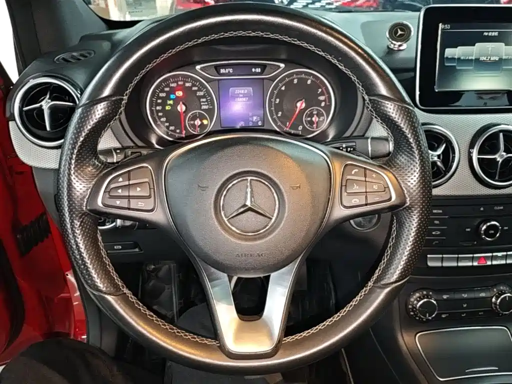 Mercedes-Benz B-Class 2015 B 200 Dynamic фото 11