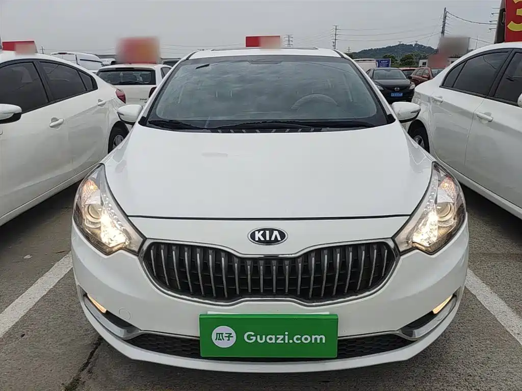 Kia K3 2015 1.6L Automatic GLS фото 3