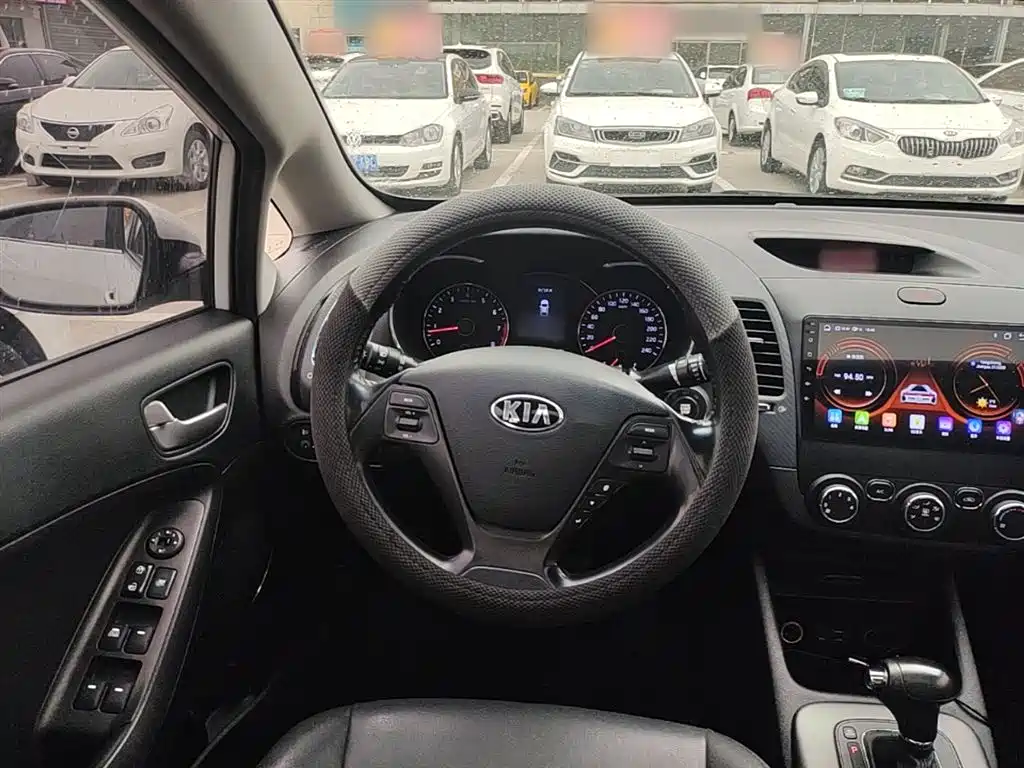 Kia K3 2015 1.6L Automatic GLS фото 11