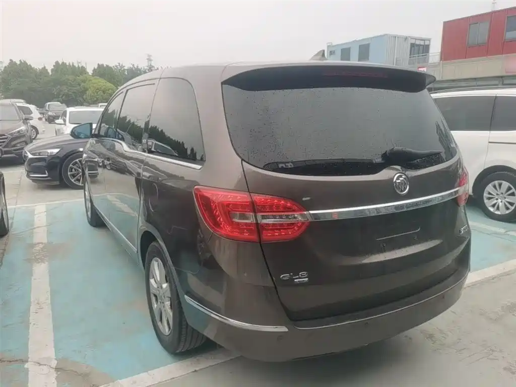 Buick GL8 2014 3.0L XT Luxury Business Flagship фото 5
