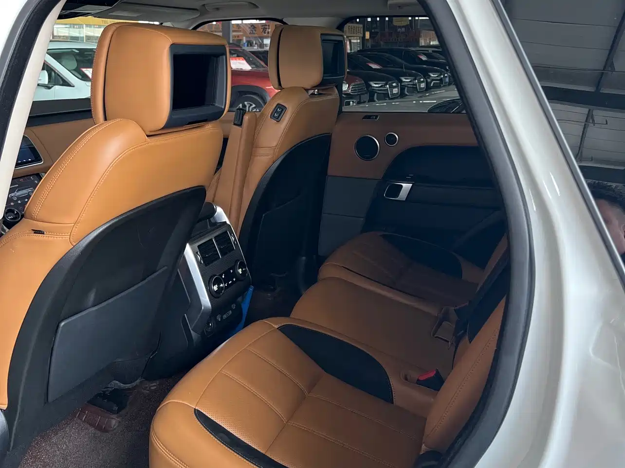 Land Rover Range Rover Sport 2018 3.0 SC V6 HSE DYNAMIC фото 12