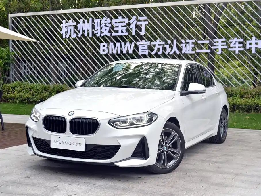 BMW 1 Series 2021 120i M Sport
