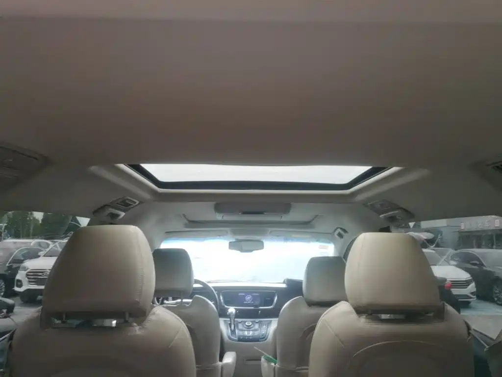 Buick GL8 2014 3.0L XT Luxury Business Flagship фото 18