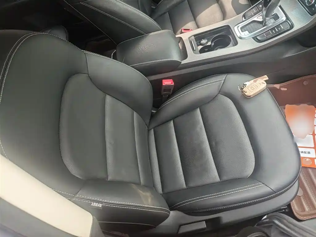 Geely Emgrand GS 2016 2016 Elegance Edition 1.3T Automatic Premium