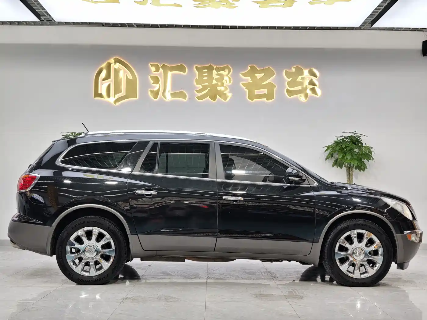Buick Enclave 2013 3.6L AWD Flagship Edition фото 5