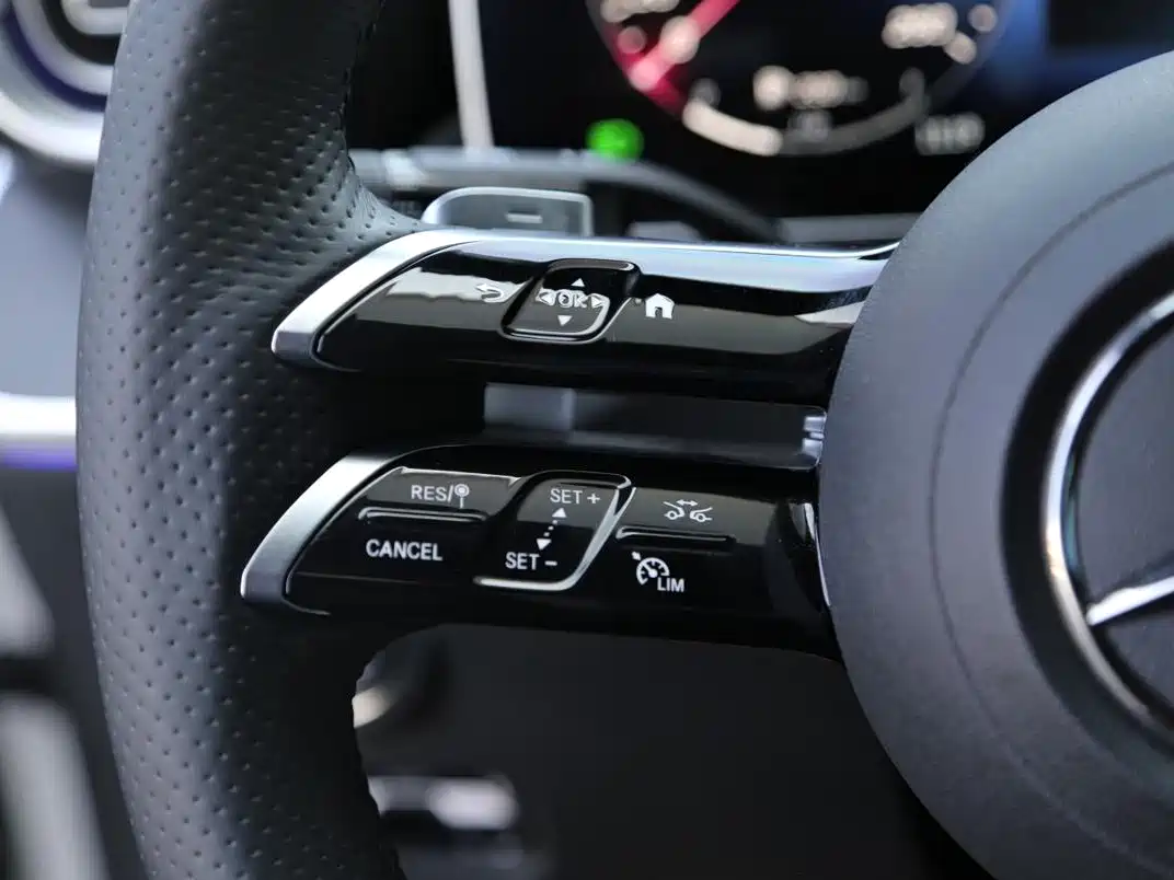 Mercedes-Benz C-Class 2023 C 260 L Sport фото 11