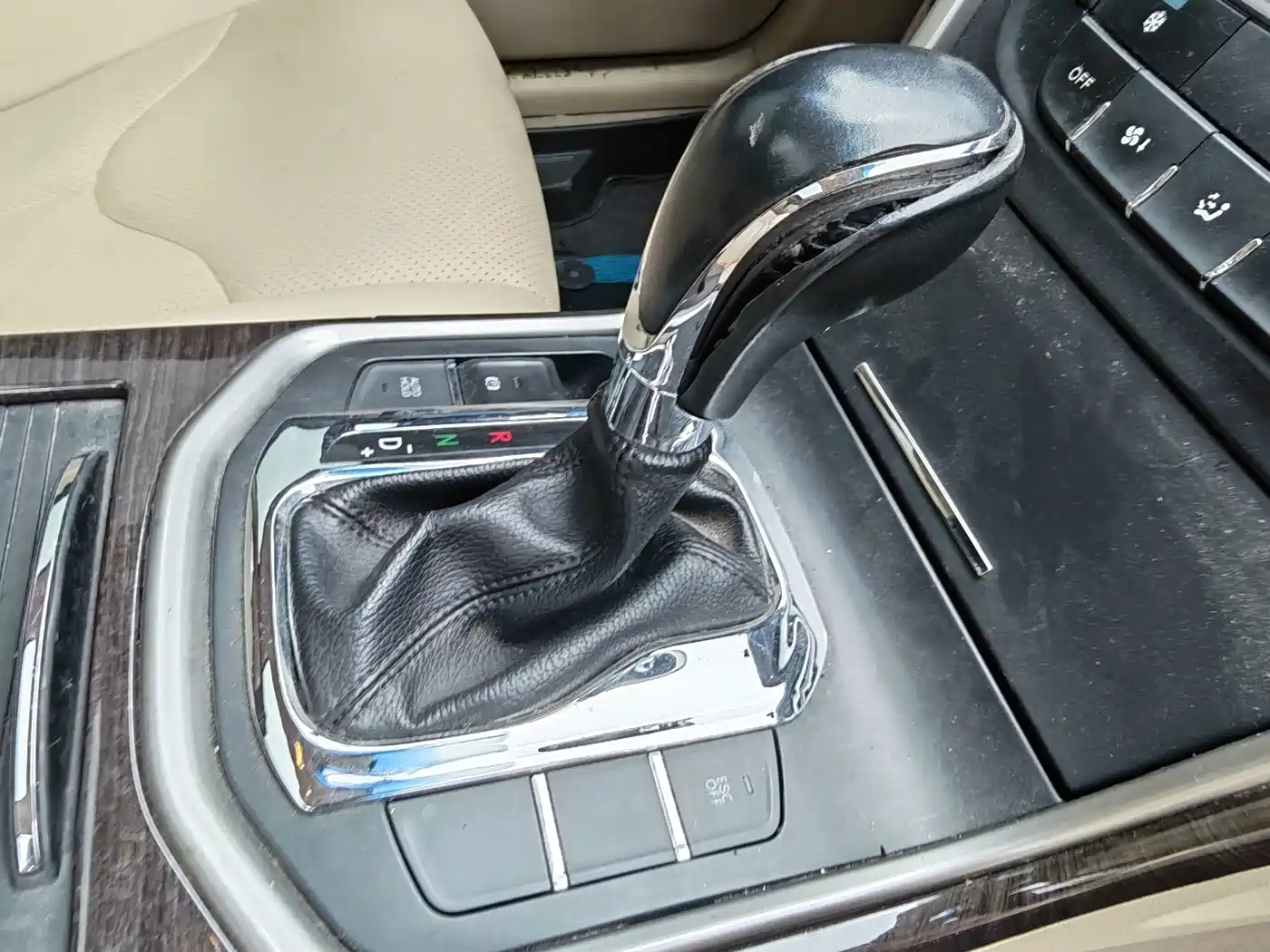 Changan Ruicheng 2015 2014 1.8T Automatic Elite Anniversary Edition China IV