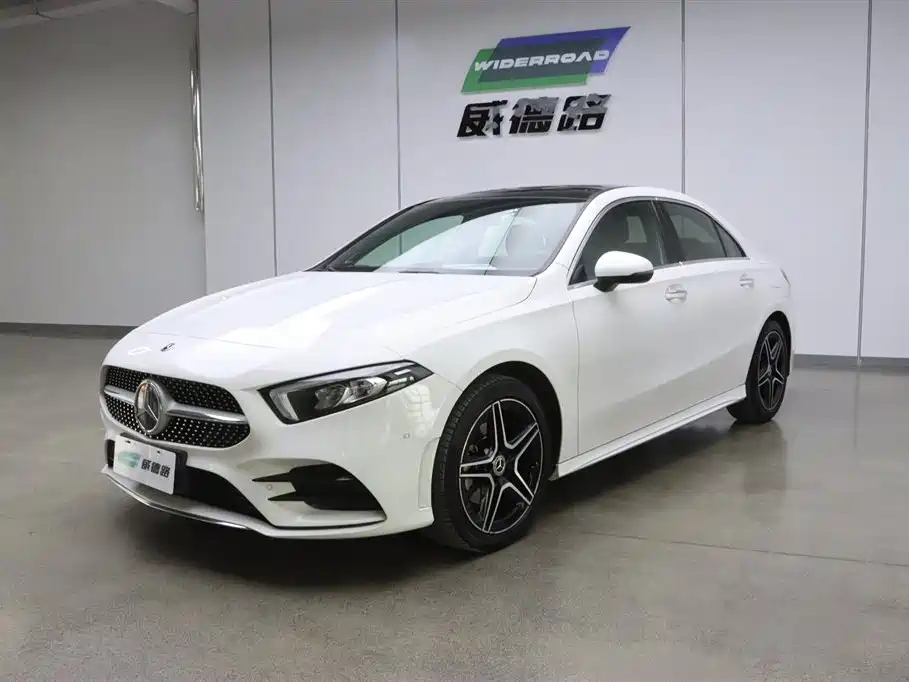Mercedes-Benz A-Class 2019 A 200 L Sport Sedan