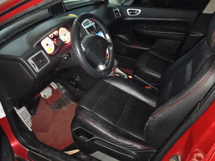 Peugeot 307 2013 2013 1.6L Automatic CROSS