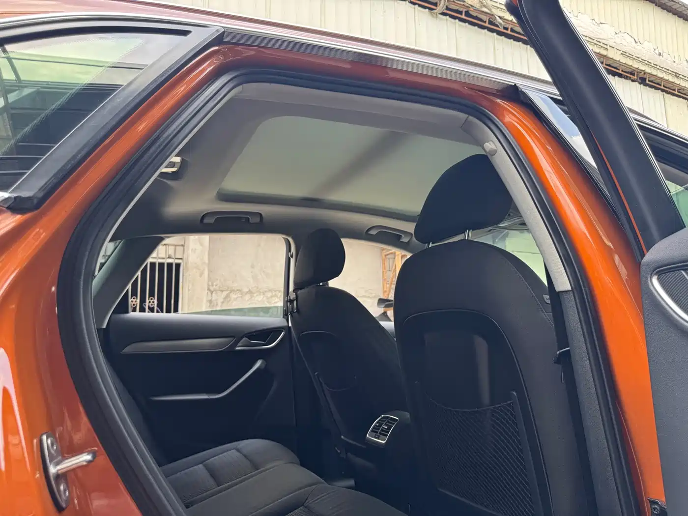 Фото 14 - Audi Q3