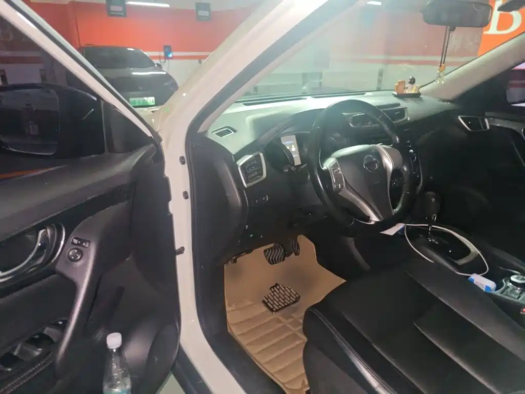 Photo 12 - Nissan X-Trail