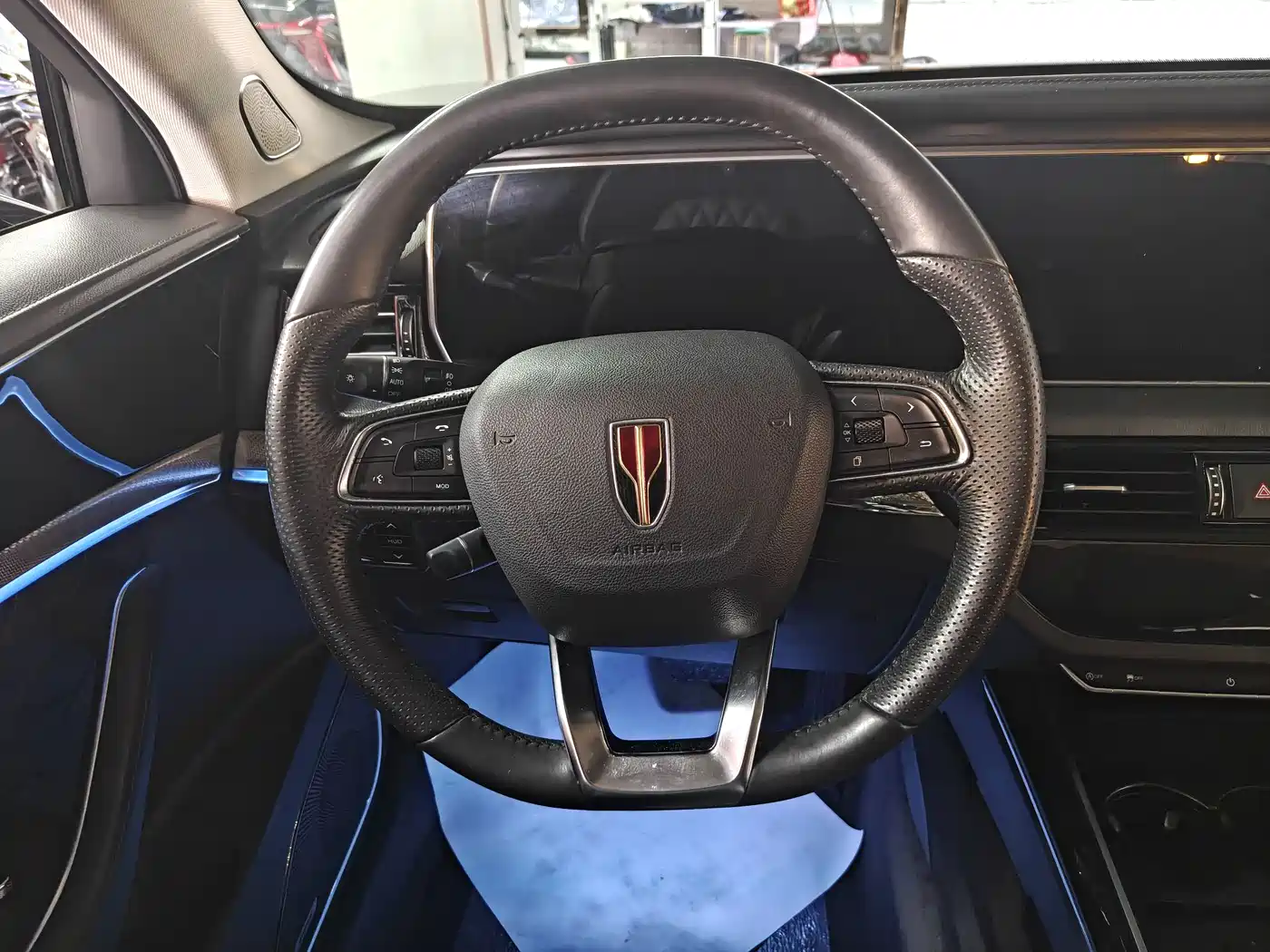 Hongqi HS5 2019 2.0T Smart Connect Joy Edition фото 10