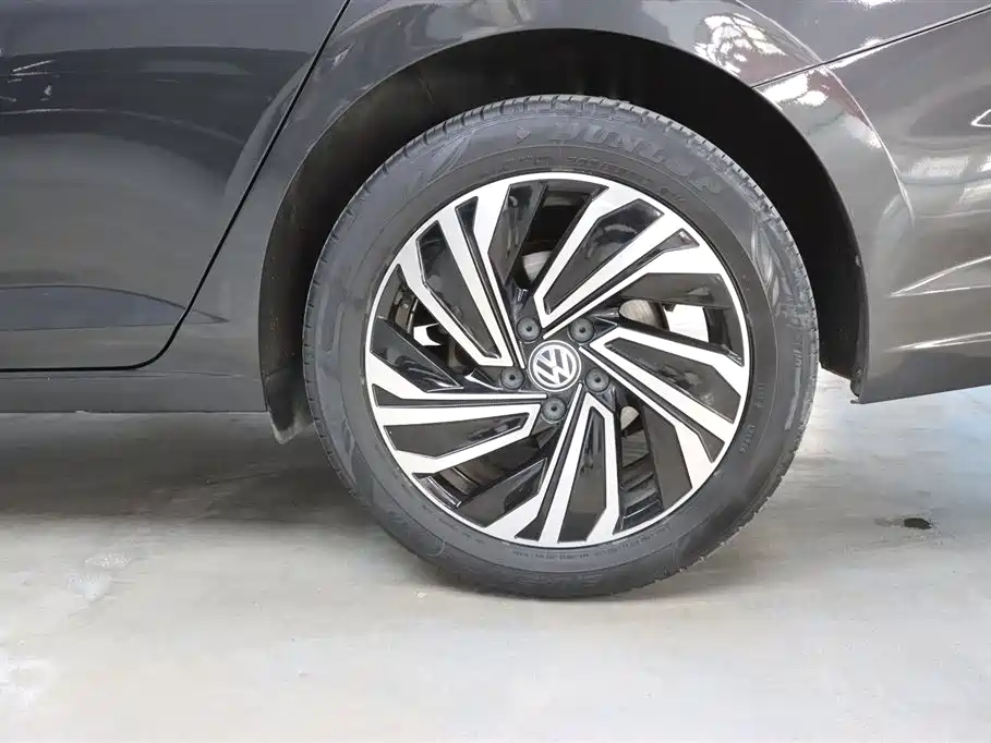 Volkswagen Sagitar 2021 280TSI DSG Surpassing Edition фото 33