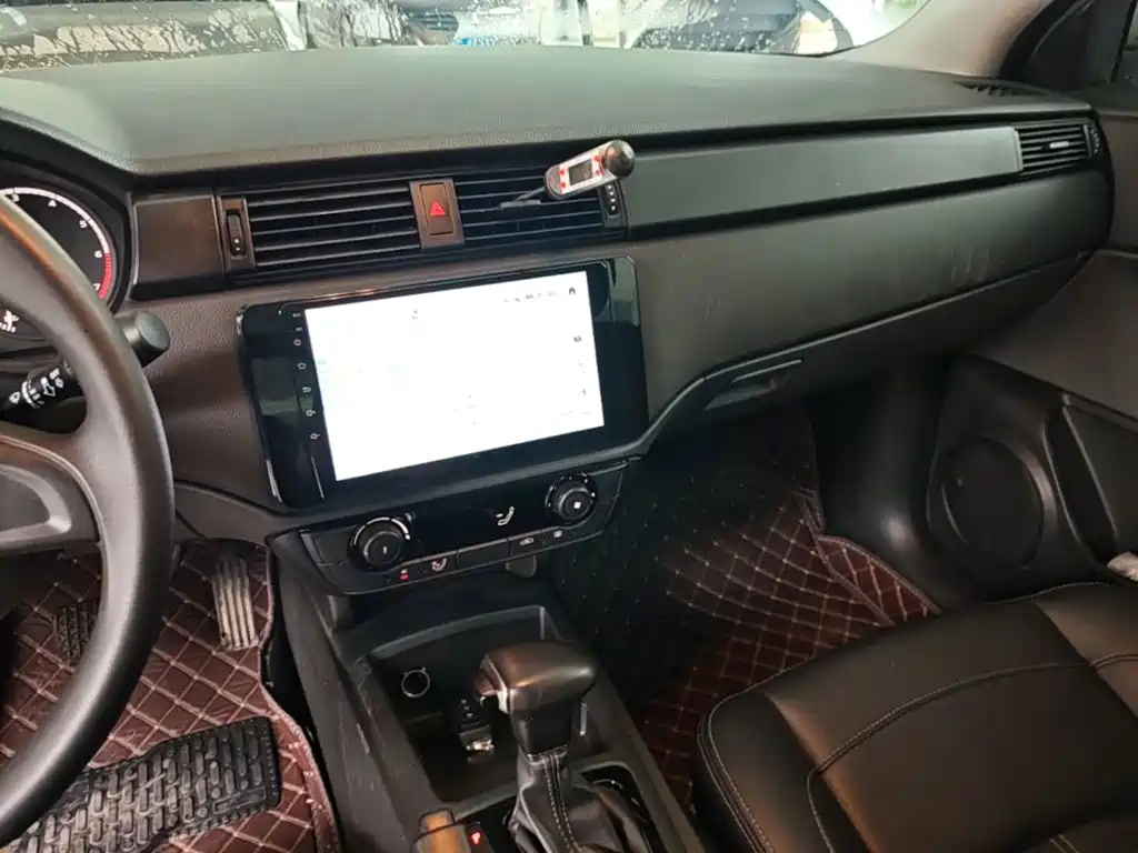 Qoros 3 2019 2018 Sedan 1.6L Auto Leading