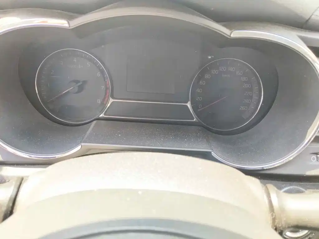 Фото 4 - Kia K5