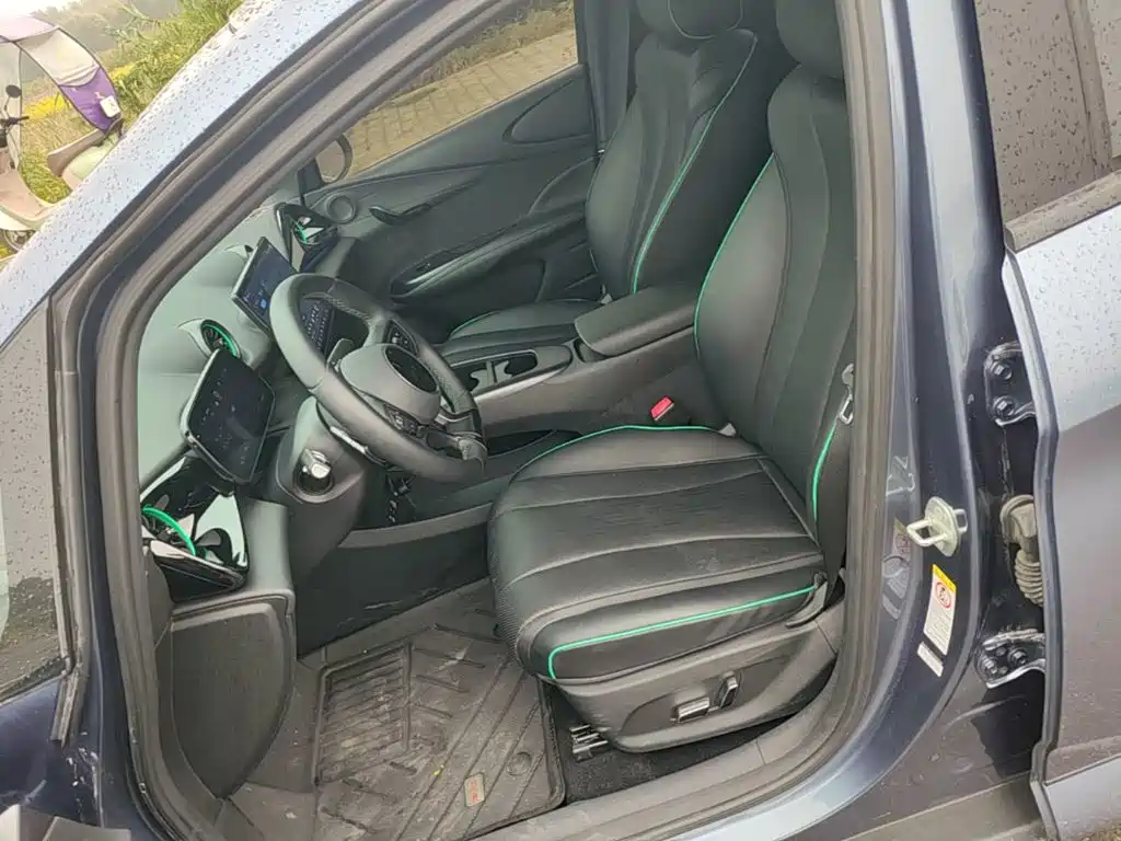 Photo 15 - BYD Dolphin