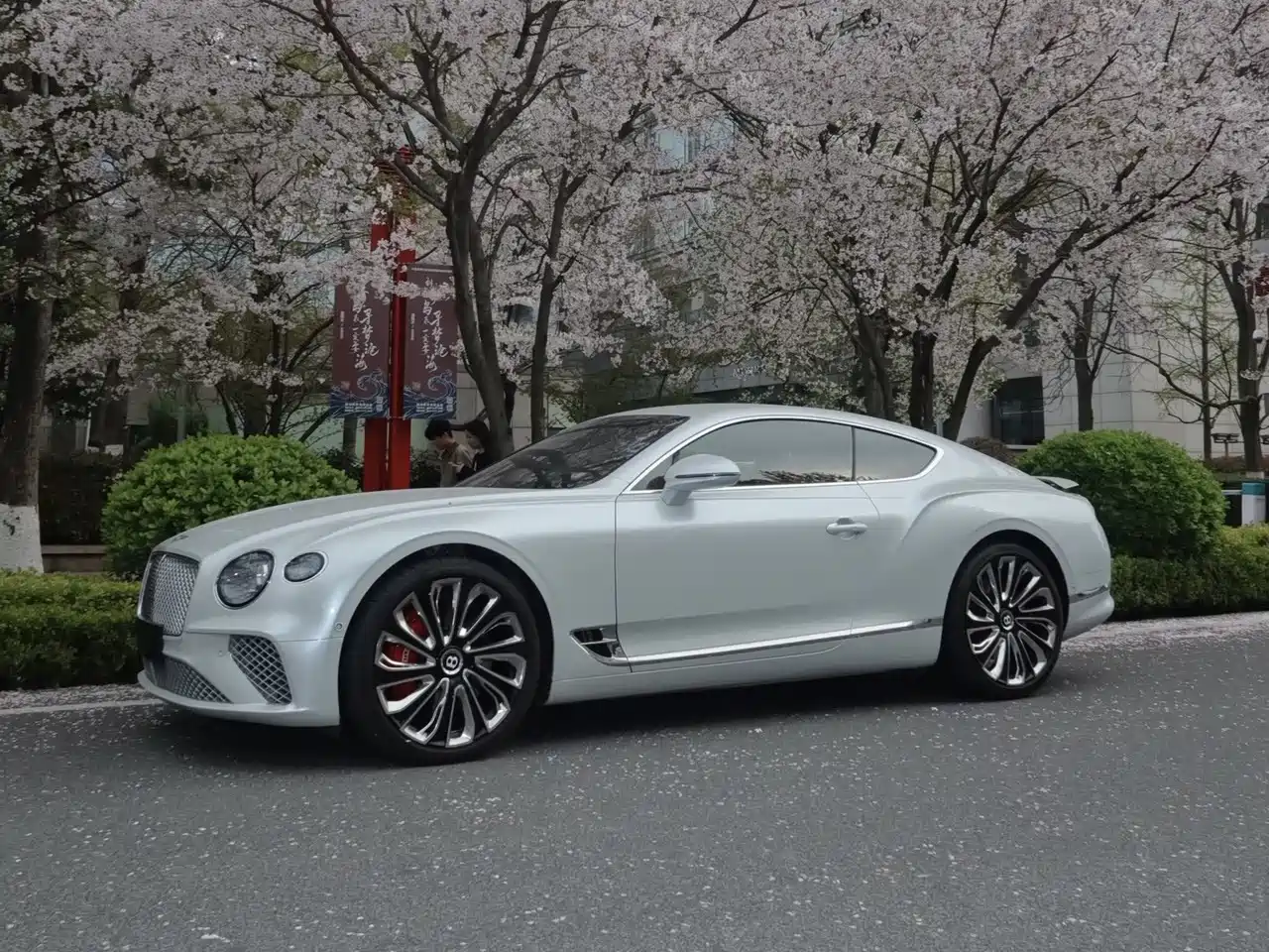 Bentley Continental 2018 6.0T GT W12 фото 7