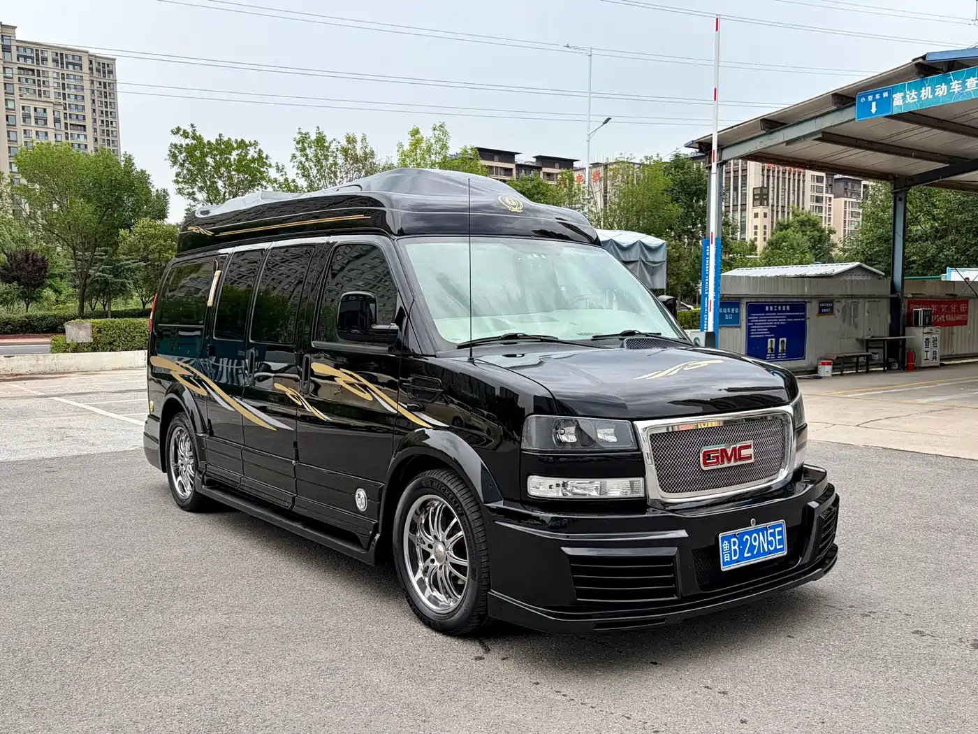 GMC Savana 2014 2014 5.3L Leader Edition