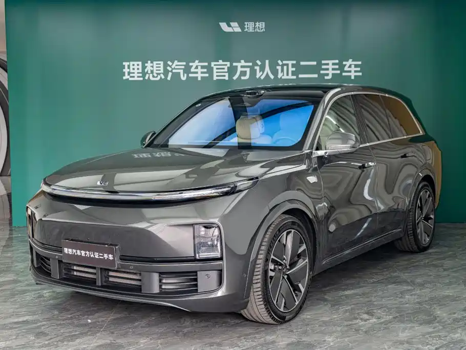 Li Auto L8 2025