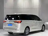 Фото 4 - Buick GL8