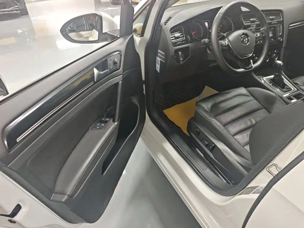 Volkswagen Golf (Import) 2016 2014 1.4TSI Luxury Wagon