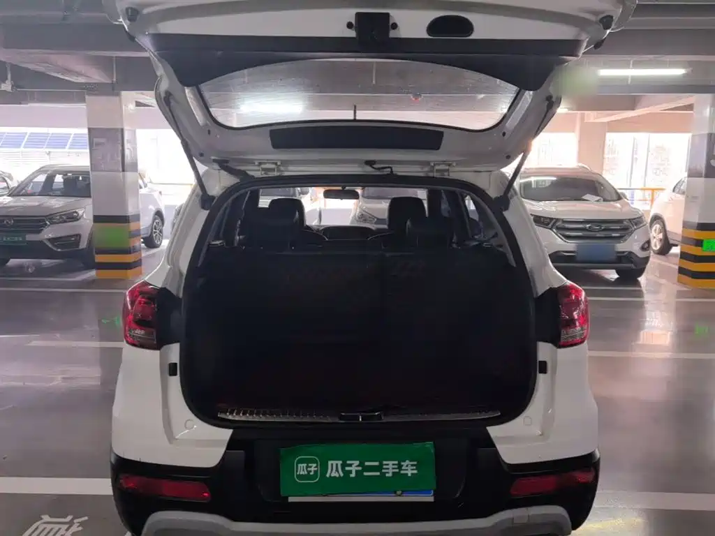 Kia KX3 2017 2017 1.6L Automatic Proud Elegance Edition
