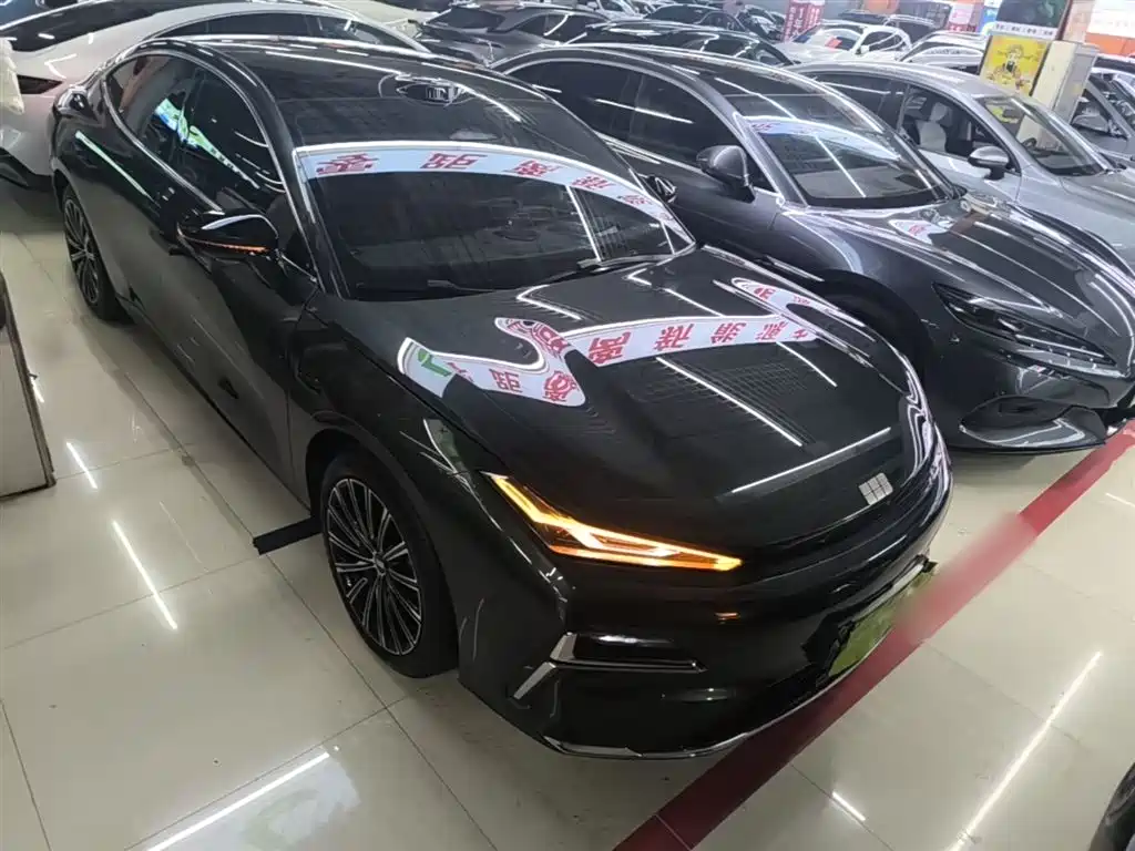 Geely Galaxy Galaxy Xingyao 8 2025 130km EM-P Starship Edition фото 4