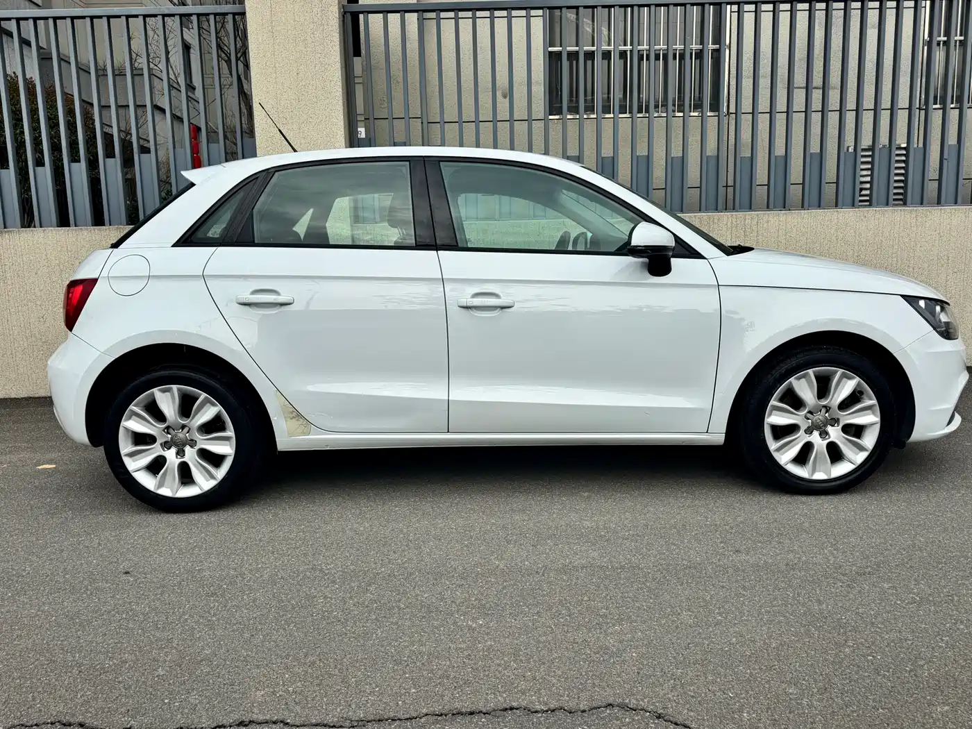 Audi A1 2014 30 TFSI Sportback Fashion фото 3