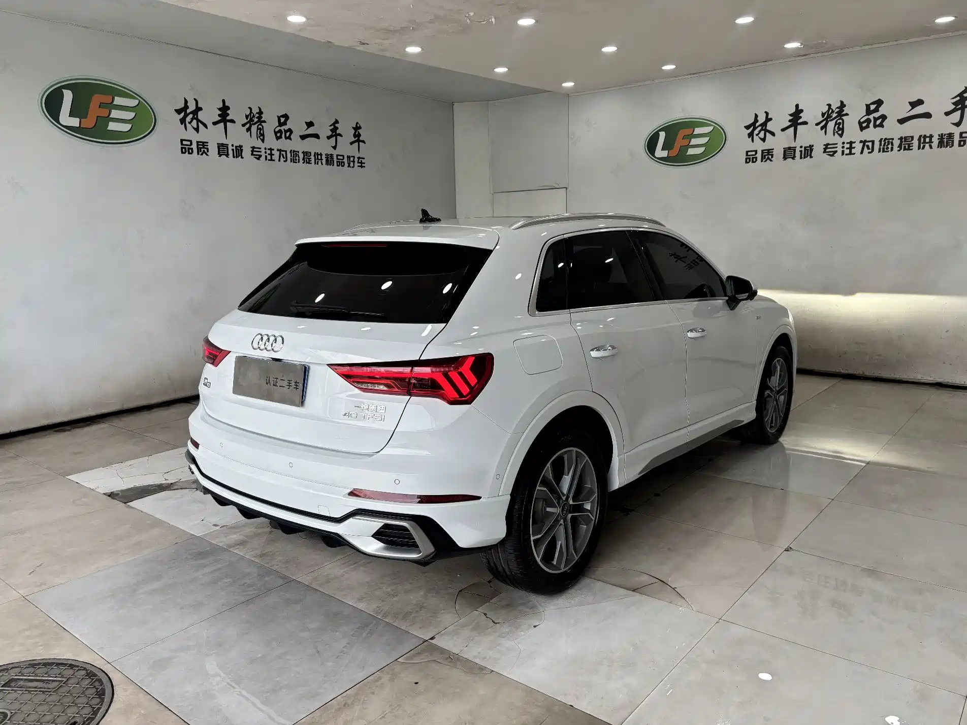 Фото 5 - Audi Q3