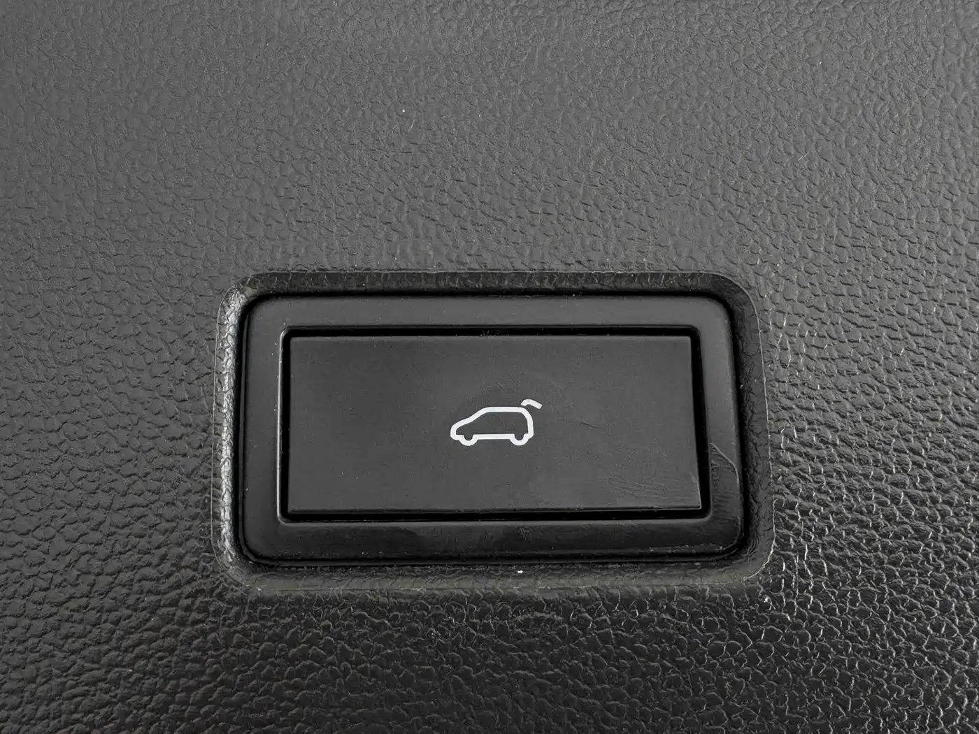 Volkswagen T-ROC 2021 280TSI DSG 2WD Comfort Smart Connect Edition фото 21