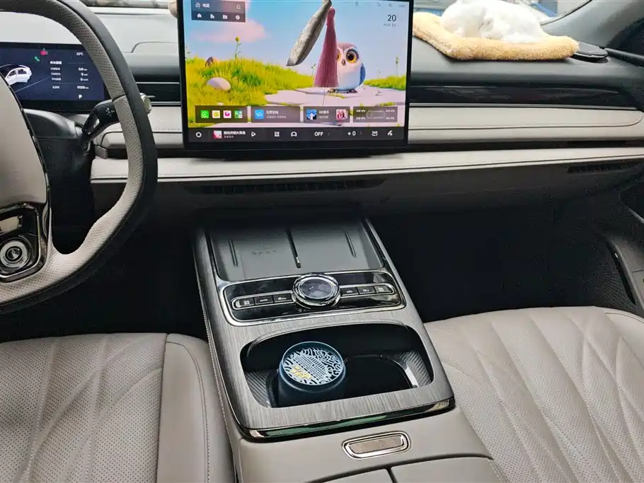 GEELY GALAXY GALAXY SPARKLE 8