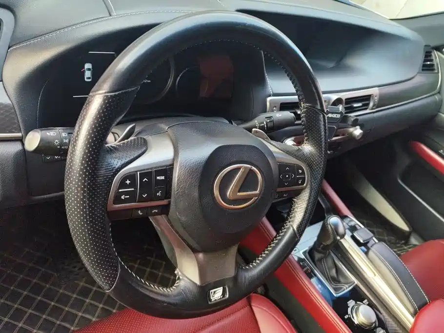Lexus GS 2018 2017 300 F SPORT