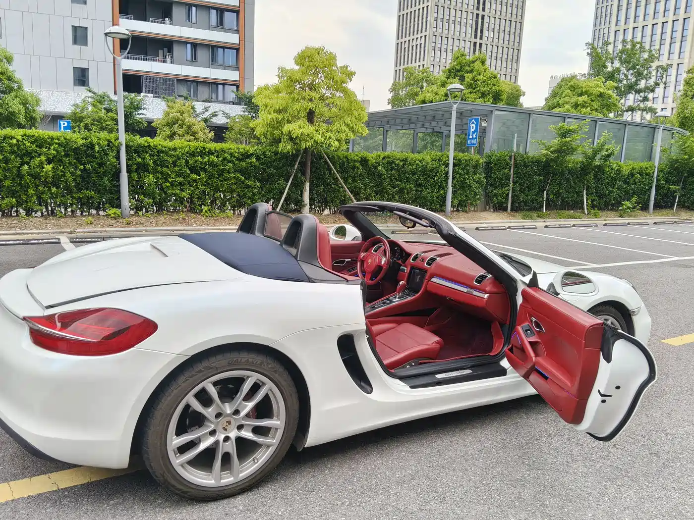 Porsche Boxster 2015 Boxster Style Edition 2.7L фото 8