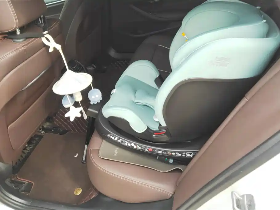 BMW 5 SERIES NEW ENERGY