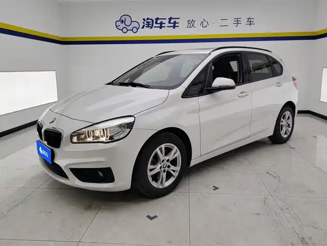BMW 2 SERIES STATION WAGON