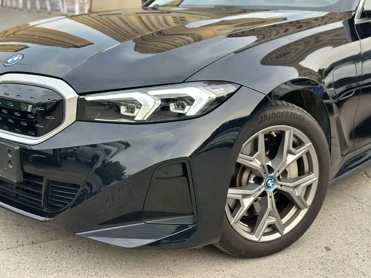 BMW i3 2022 eDrive 35 L фото 6
