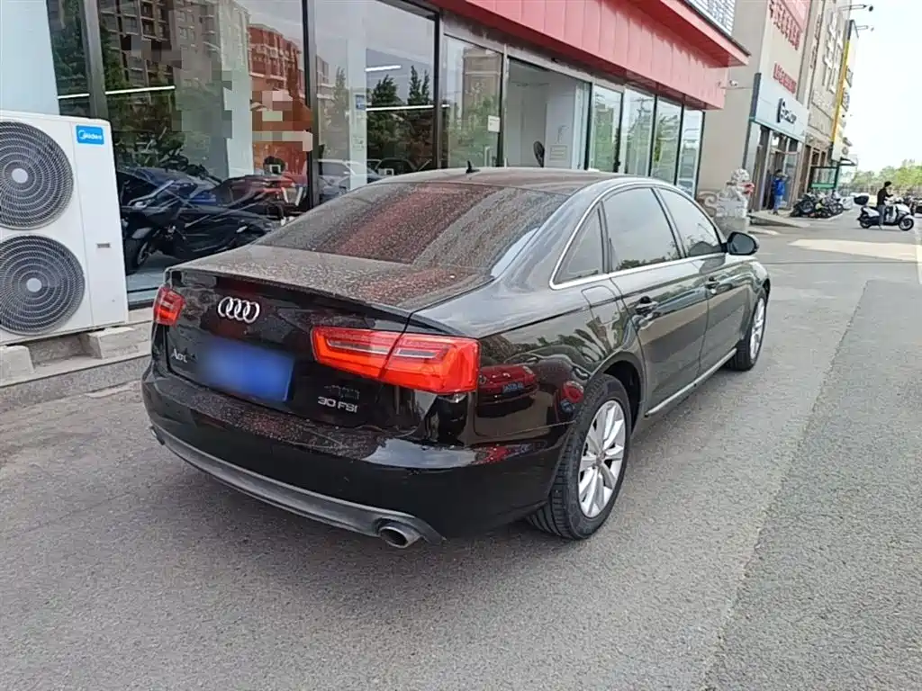Audi A6L 2014 30 FSI Luxury фото 7