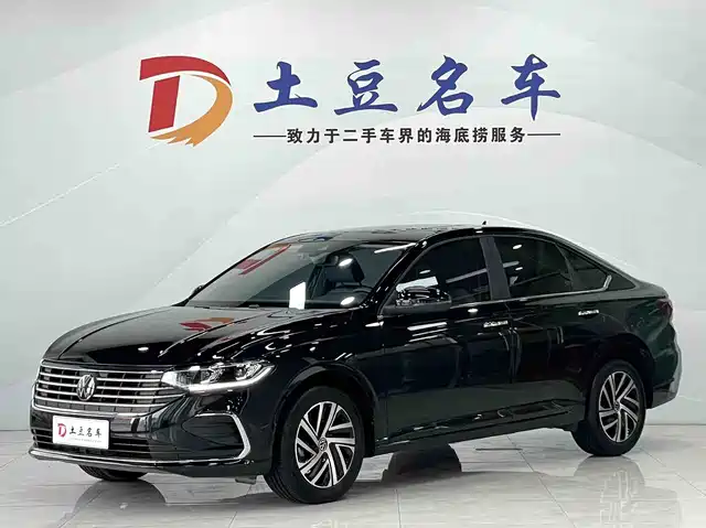 Volkswagen Lavida Рестайлинг, 1.5L, автомат