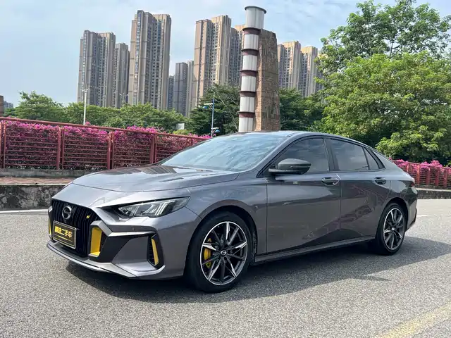 GAC Trumpchi Trumpchi Emkoo 2023 270T DCT J16 Edition — фото 1